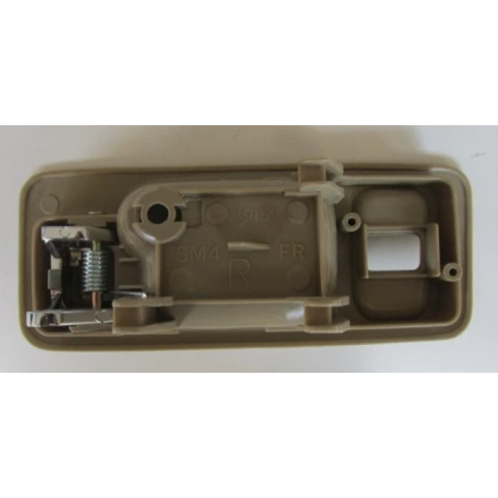 HONDA ACCORD- 90/93; ÖN KAPI İÇ AÇMA KOLU SAĞ BEJ (ELCEĞİ NİKELAJLI)