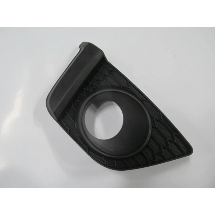 HONDA JAZZ- 15/17; SİS LAMBA KAPAĞI SAĞ SİS DELİKLİ SİYAH (TW)