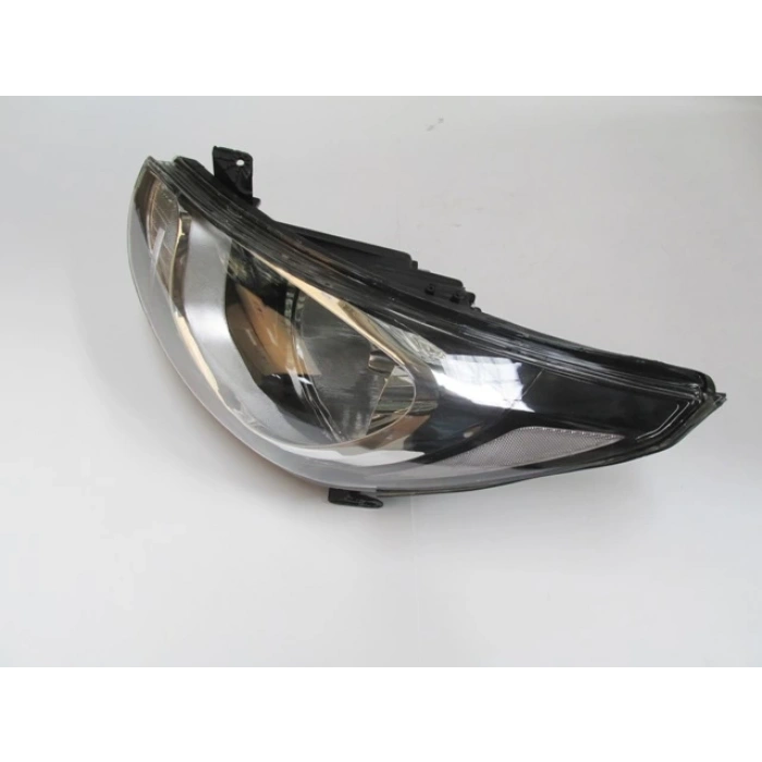 HYUNDAI ACCENT- BLUE- 11/14; FAR LAMBASI SOL ELEKTRİKLİ/MOTORLU/BEYAZ REFLEKTÖRLÜ LEDSİZ H4 (AYFAR)