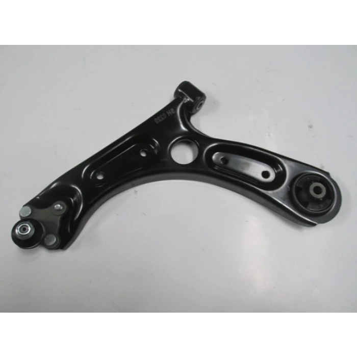 HYUNDAI ELANTRA- 16/18; ÖN ALT TABLA SOL (BURÇLU/ROTİLLİ) (SALINCAK) (SH)