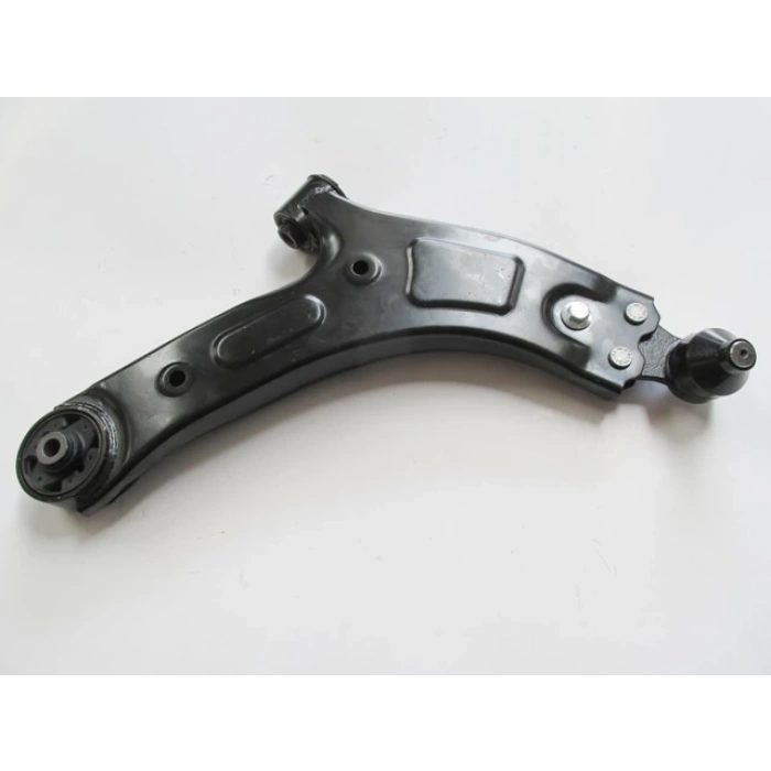 HYUNDAI H1- MİNİBÜS- 09/11; ÖN ALT TABLA SAĞ (BURÇLU/ROTİLLİ) (SALINCAK) (SH)