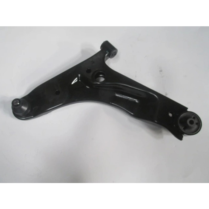 HYUNDAI I10- 08/12; ÖN ALT TABLA SOL (BURÇLU/ROTİLLİ)(SALINCAK) (SH)