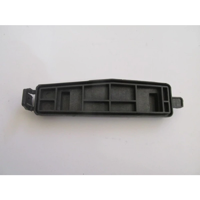 HYUNDAI I20- 09/12; POLEN FİLTRE KAPAĞI