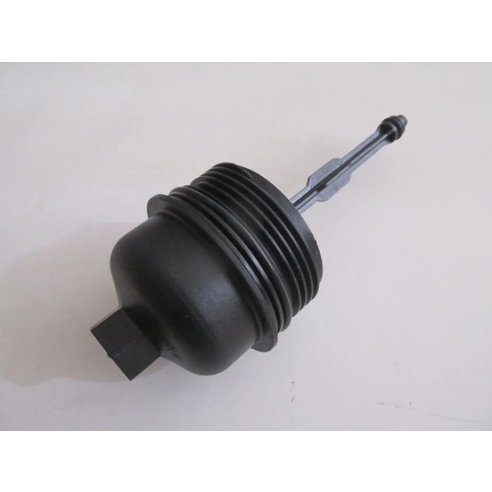 HYUNDAI I20- 13/14; MOTOR YAĞ FİLTRE KAPAĞI 1.4 CRDI (PLASTİK)