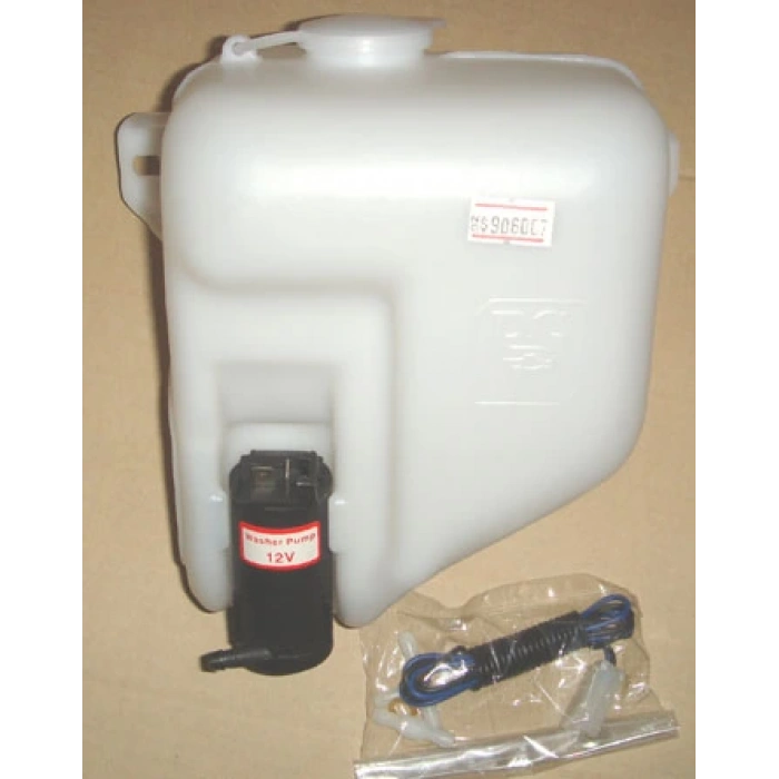 ISUZU TFR PICK UP- 98/02; ÖN CAM SU BİDONU/DEPOSU MOTORLU (BFN)