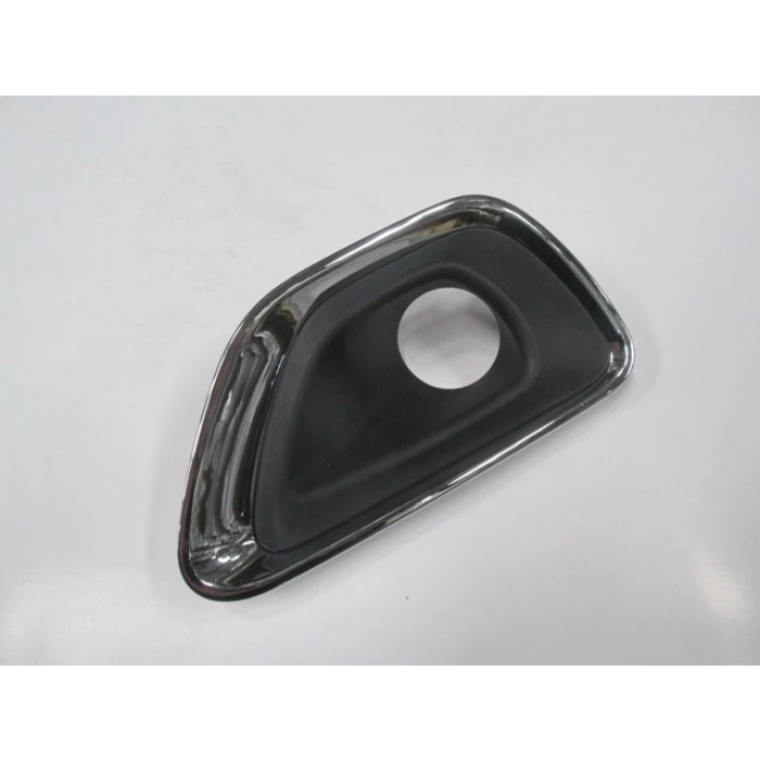 JEEP CHEROKEE- GRAND- 13/16; SİS LAMBA KAPAĞI SAĞ SİS DELİKLİ (NİKELAJ ÇERÇEVELİ) (TW)