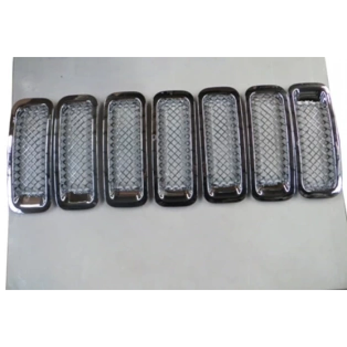 JEEP PATRIOT- 07/11; ÖN PANJUR NİKELAJLI DIŞ (BFN)