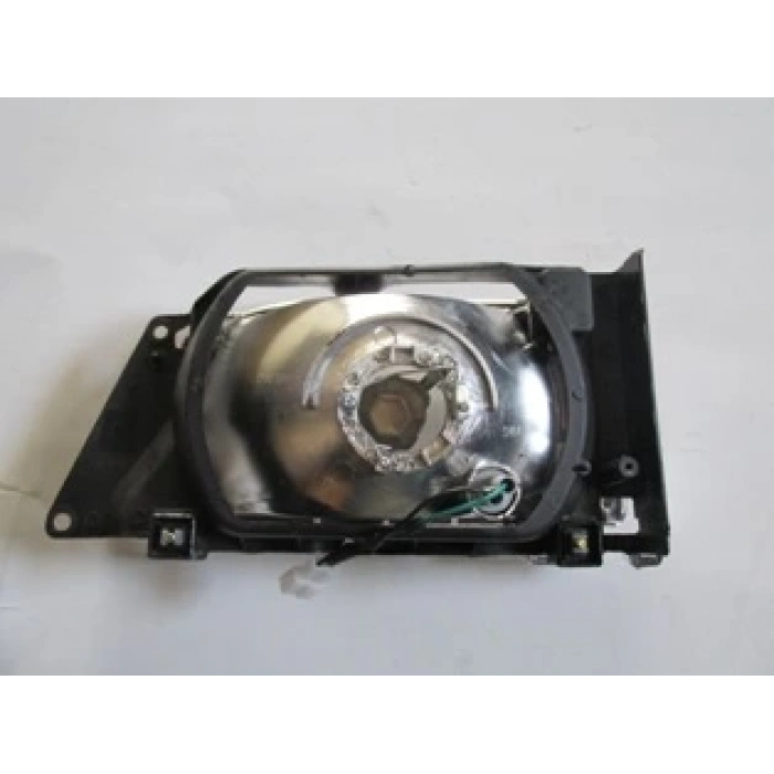 KIA HI BESTA- MİNİBÜS- 97/99; FAR LAMBASI SAĞ (BAĞLANTI PLASTİĞİ İLE BİRLİKTE) (ŞEFFAF CAM) FAME