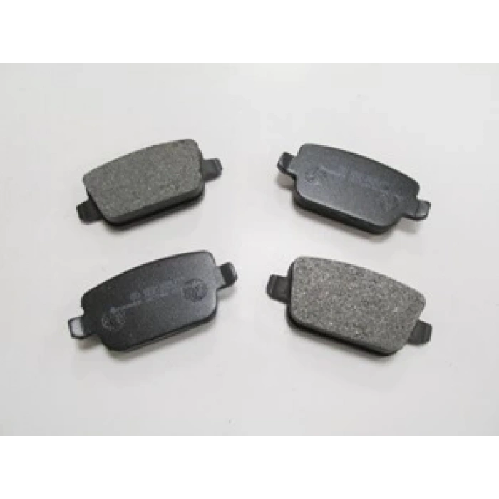 LANDROVER FREELANDER- 06/11; ARKA FREN BALATASI 2,2/TD4 (DİSK)(95,2x43,2x15)(BRAMAX)