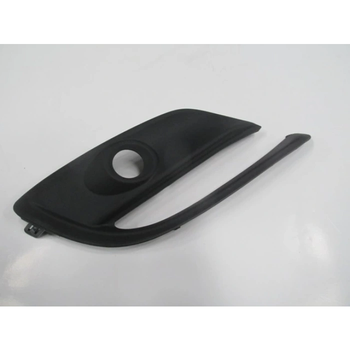 MAZDA 3- SD/HB- 16/20; SİS LAMBA KAPAĞI SOL SİS DELİKLİ (TW)