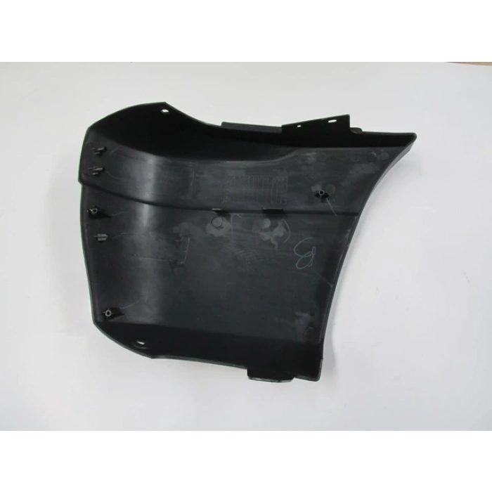 MAZDA B2500- PICK UP- 01/03; ÖN TAMPON UCU SAĞ (PLASTİK) (FPI)