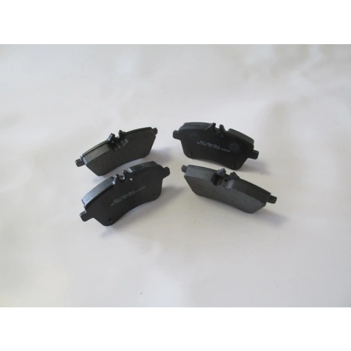 MERCEDES A CLASS- W169- 05/08; ÖN FREN BALATASI (KABLOSUZ)(DİSK)(131.8X70X18.5)(BRAMAX)