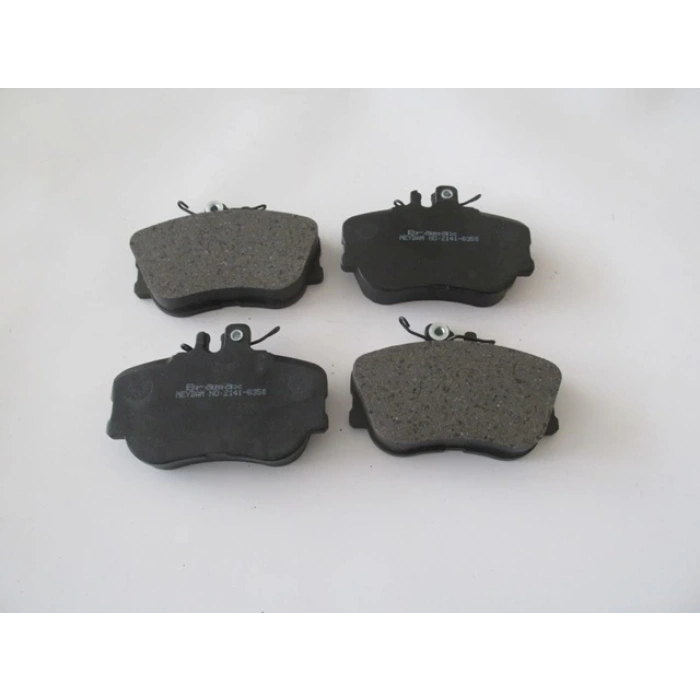 MERCEDES C CLASS- W202- 93/99; ÖN FREN BALATASI (KABLOSUZ) (DİSK)(108X74,7X19,5)(BRAMAX)