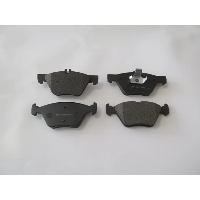 MERCEDES E CLASS- W210- 00/02; ÖN FREN BALATASI KABLOSUZ)DİSK(156,4X69,1X19,4/156,4X63,9X19,4)BRAMAX