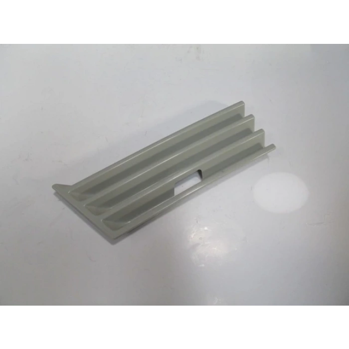 MERCEDES E CLASS- W210- 96/99; ÖN TAMPON ÇEKİ DEMİRİ KAPAĞI SİYAH