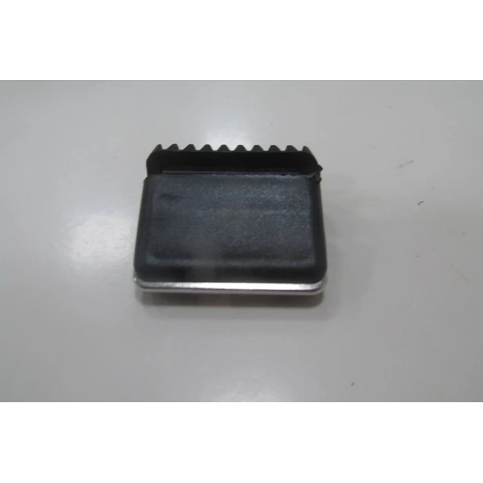 MERCEDES S SL CLASS- W140- 91/98; HAVALANDIRMA IZGARASI YÖN DÜĞMESİ