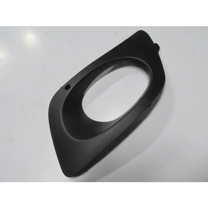 MERCEDES SPRINTER- 13/18; SİS LAMBA KAPAĞI SAĞ SİYAH (TW)