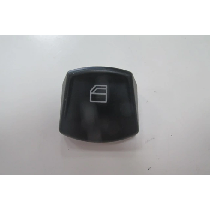 MERCEDES VITO- W639- 03/14; ÖN/ARKA CAM DÜĞME BUTONU SAĞ