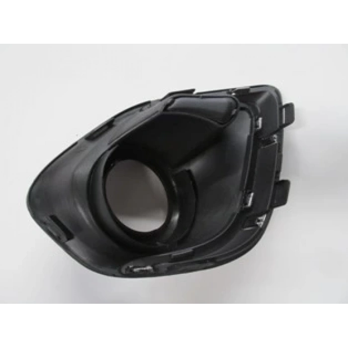 MITSUBISHI ASX- 13/16; SİS LAMBA KAPAĞI SAĞ SİS DELİKLİ (FPI)