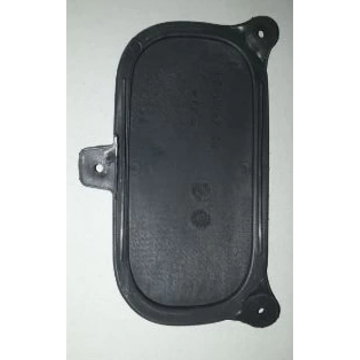 MITSUBISHI CANTER- FE635/659- 98/06; SİS LAMBA KAPAĞI DELİKSİZ SAĞ