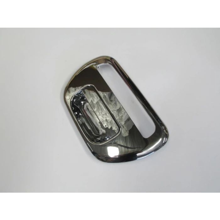 MITSUBISHI L200- PICK UP- 06/15; BAGAJ KAPAĞI DIŞ AÇMA KOLU DIŞ ÇERÇEVESİ NİKELAJLI STOP DELİKLİ