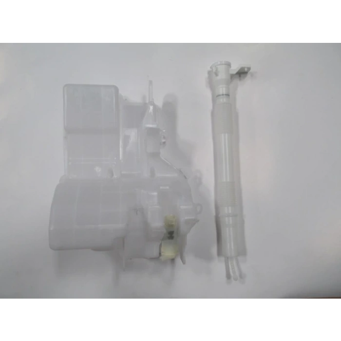 MITSUBISHI L200- PICK UP- 19/22; ÖN CAM SU BİDONU/DEPOSU/MOTORLU (CASP)