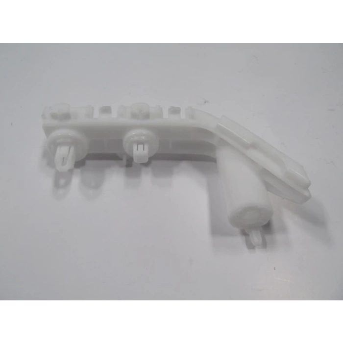 MITSUBISHI L200- PICK UP- 19/22; ÖN TAMPON İÇ BAĞLANTI BRAKETİ ÜST SOL (CASP)