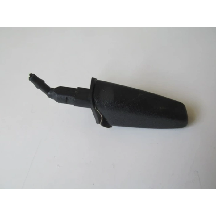 MITSUBISHI L300- MİNİBÜS- 88/09; ÖN CAM SU FISKİYE MEMESİ (TW)