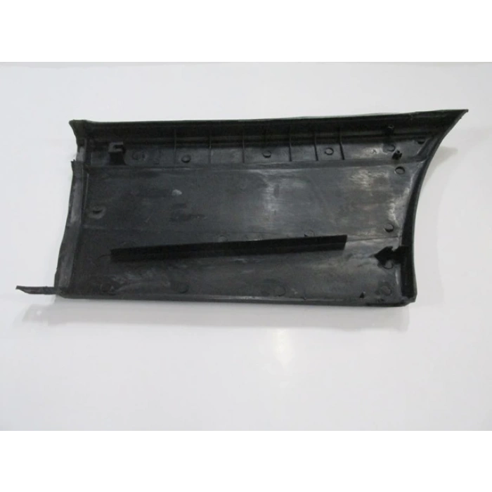 MITSUBISHI LANCER- GOLD- 84/87; ARKA TAMPON UCU SAĞ