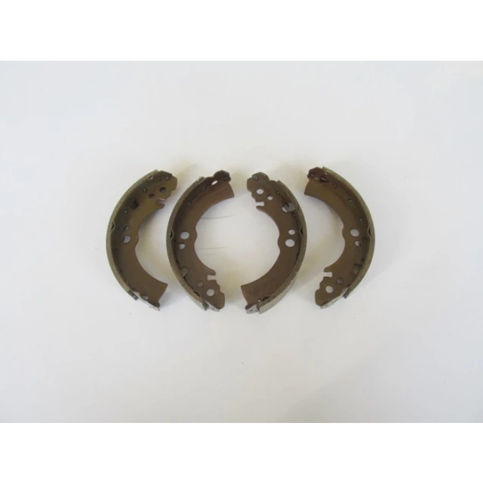 NISSAN SUNNY- B11 CD17- 84/86; ARKA FREN PABUCU BENZİNLİ/DİZEL TİP (90X35) (DAIWA)