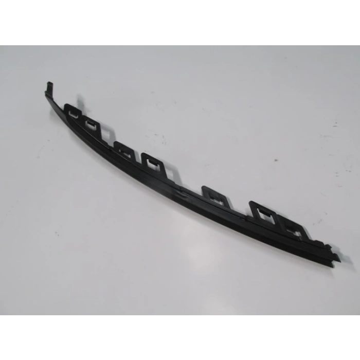 OPEL ASTRA- K- HB- 16/19; ÖN TAMPON PANJUR ÇITASI SAĞ (SİS KAPAĞI ALT ÇITA)(TW)