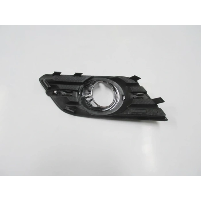 OPEL MOKKA- 12/16; SİS LAMBA KAPAĞI SAĞ SİS DELİKLİ SİYAH (SİS YUVASI NİKELAJLI) (TW)