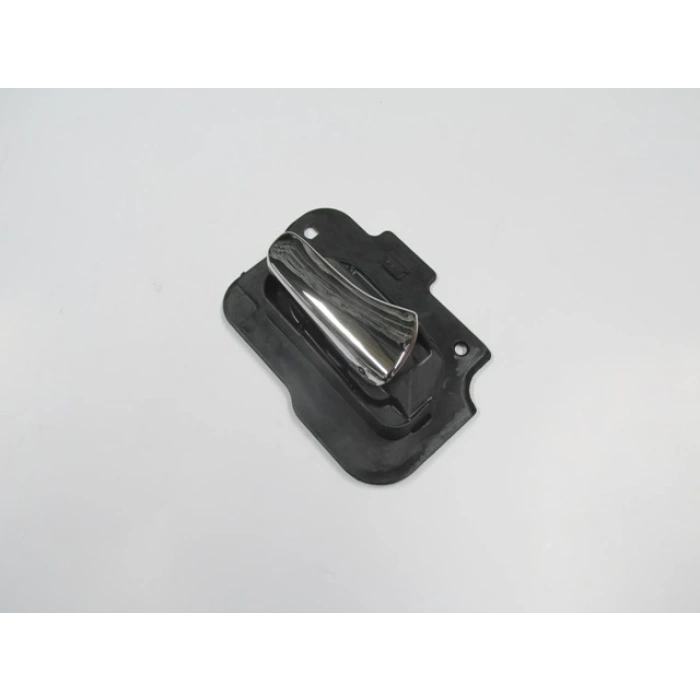 OPEL VECTRA- B- 96/99; ARKA KAPI İÇ AÇMA KOLU SAĞ SİYAH (ELCEĞİ NİKELAJLI) (TYG)