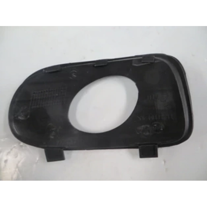 OPEL VECTRA- B- 99/02; SİS LAMBA KAPAĞI SOL SİS DELİKLİ