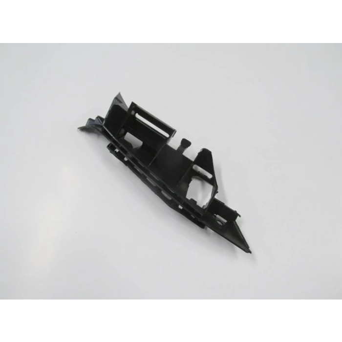 PEUGEOT 307- 01/05; ÖN TAMPON İÇ BRAKETİ SAĞ (YAN KULAĞA TAKILAN)