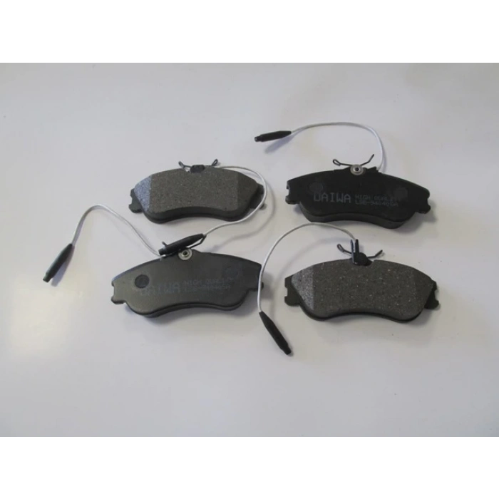 PEUGEOT PARTNER- 96/02; ÖN FREN BALATASI (4 KABLOLU)(DİSK) (129,7X56X18,5) (BRAMAX)