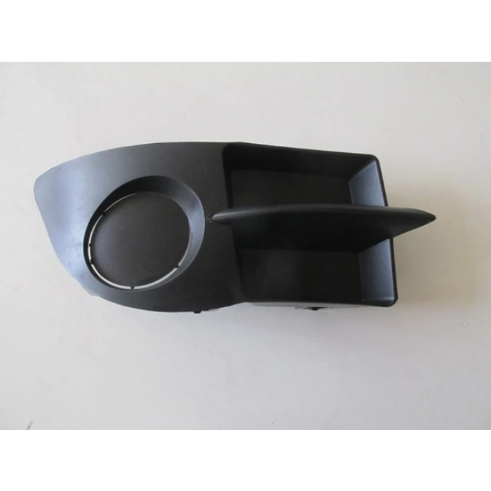 RENAULT CLIO- 2- SD/HB- 06/08; SİS LAMBA KAPAĞI SAĞ SİS DELİKSİZ