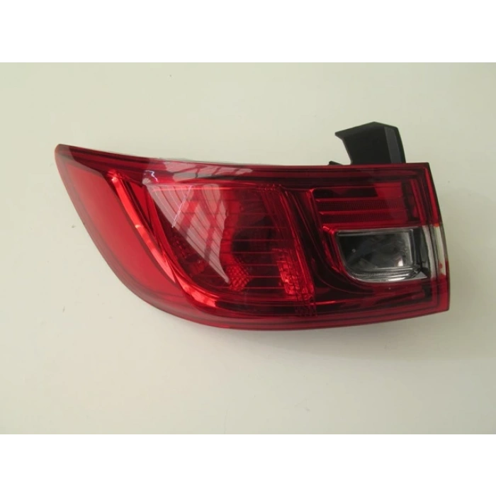 RENAULT CLIO- 4- HB- 16/20; DIŞ STOP LAMBASI SOL KIRMIZI/BEYAZ (E MARKLI)