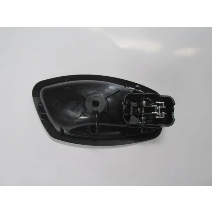 RENAULT FLUENCE- 09/16; ÖN KAPI İÇ AÇMA KOLU SOL NİKELAJLI
