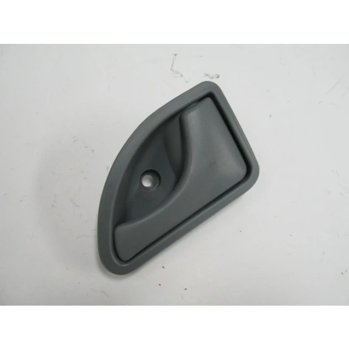 RENAULT KANGOO- 2- CLASSİC- 03/12; ÖN KAPI İÇ AÇMA KOLU SAĞ GRİ