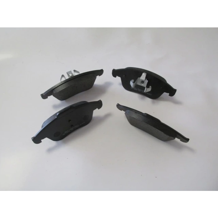 RENAULT LAGUNA- 06/08; ÖN FREN BALATASI (KABLOSUZ)(DİSK) (156,50X68,5X18/155,20X63,20X18)(BRAMAX)