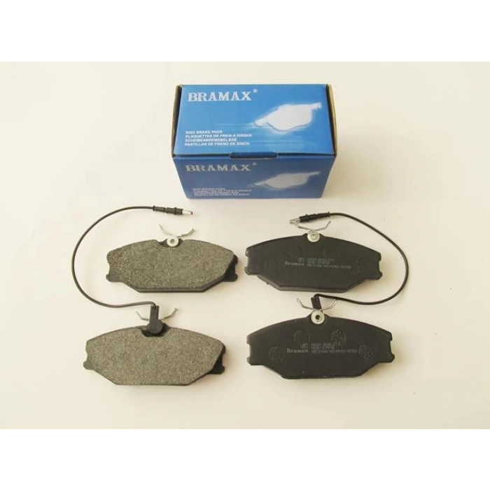 RENAULT LAGUNA- 99/01; ÖN FREN BALATASI (2 KABLOLU)(DİSK)(133X55,3X18) (BRAMAX)