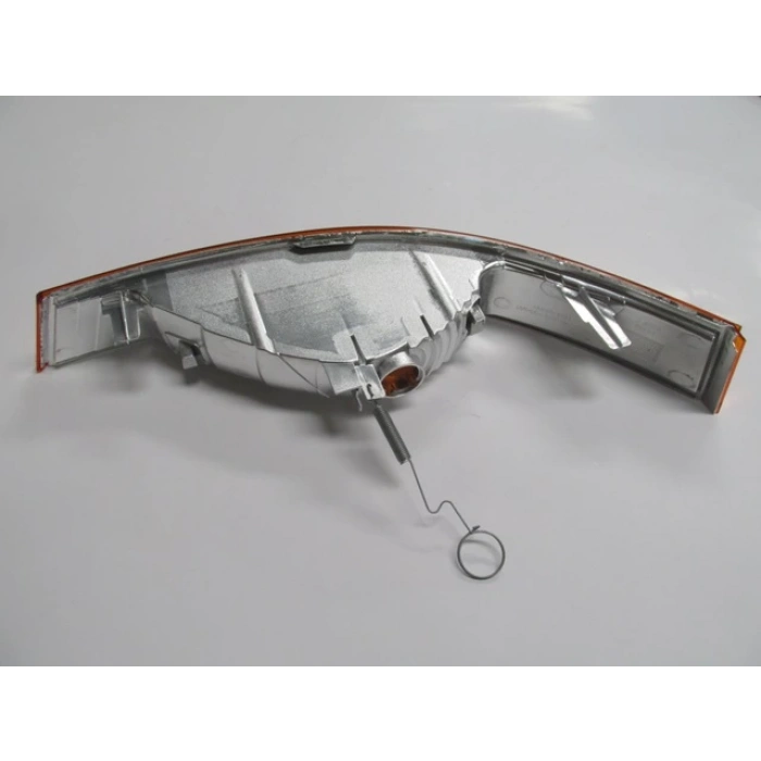 RENAULT MASTER- 2- 04/10; FAR ALT SİNYALİ SAĞ SARI (PLEKSAN)