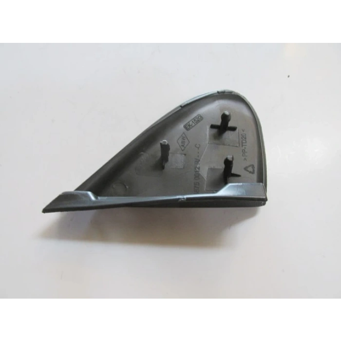 RENAULT MEGANE- 3- HB- 10/13; KAPI AYNA MUSKASI SOL (ÇAMURLUK ÜST ÜÇGEN PLASTİĞİ)