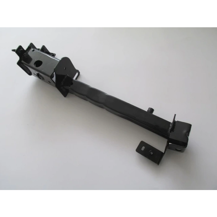 RENAULT MEGANE- 4- SD- 21/24; ŞASİ UÇ DEMİRİ KOLU SAĞ (BEŞİK)(MOTOR BEŞİĞİNE TAKILAN)