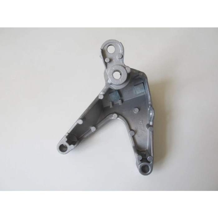 RENAULT SYMBOL- 13/21; MOTOR TAKOZU BAĞLANTI AYAĞI SOL 1,5DCI