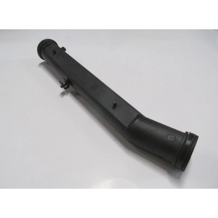 SEAT LEON- 99/05; BLOK SU BORUSU (DEVİRDAİM BORUSU) (PLASTİK) (1.6cc)