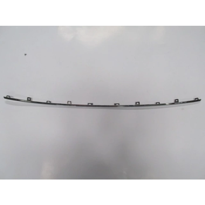 SKODA OCTAVIA- 17/19; ÖN TAMPON PANJURU NİKELAJ ÇITASI ORTA (TW-Y)