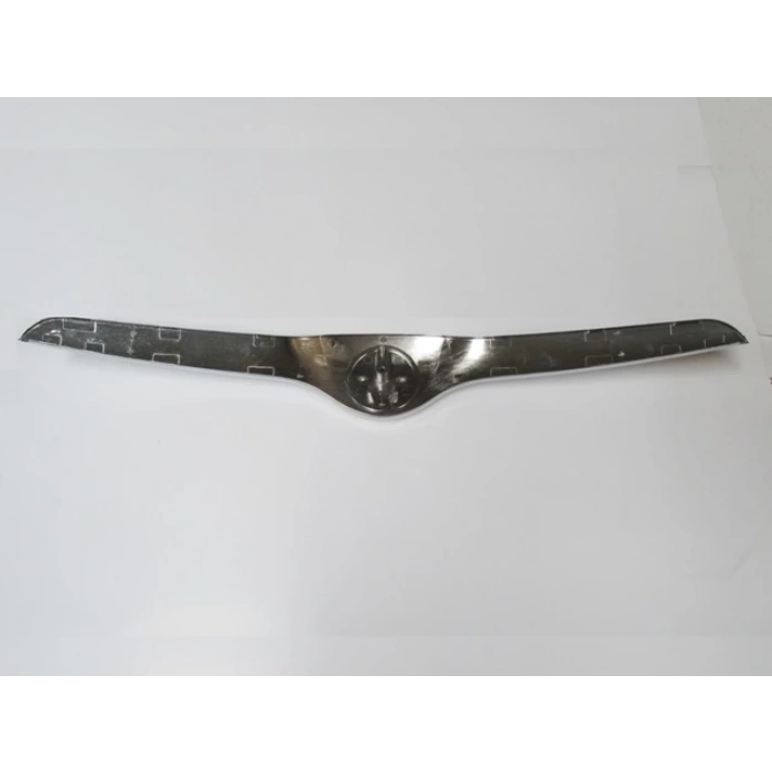 SKODA YETİ- 10/13; ÖN PANJUR ÜST NİKELAJI (KAPUT UÇ NİKELAJI) (TW-Y)