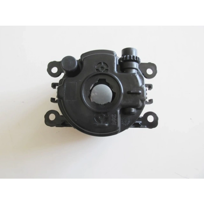 SUZUKI SWIFT- 05/09; SİS LAMBASI SAĞ/SOL AYNI (ADET) YUVARLAK (AMPÜLSÜZ)